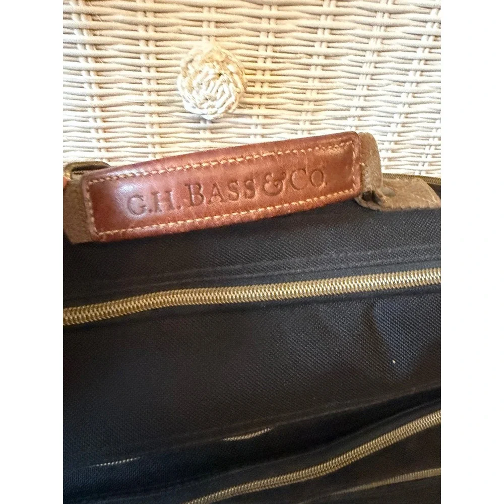 GH Bass & Co Messenger Bag Black Canvas Leather Trim Outdoor Gear Travel Laptop
